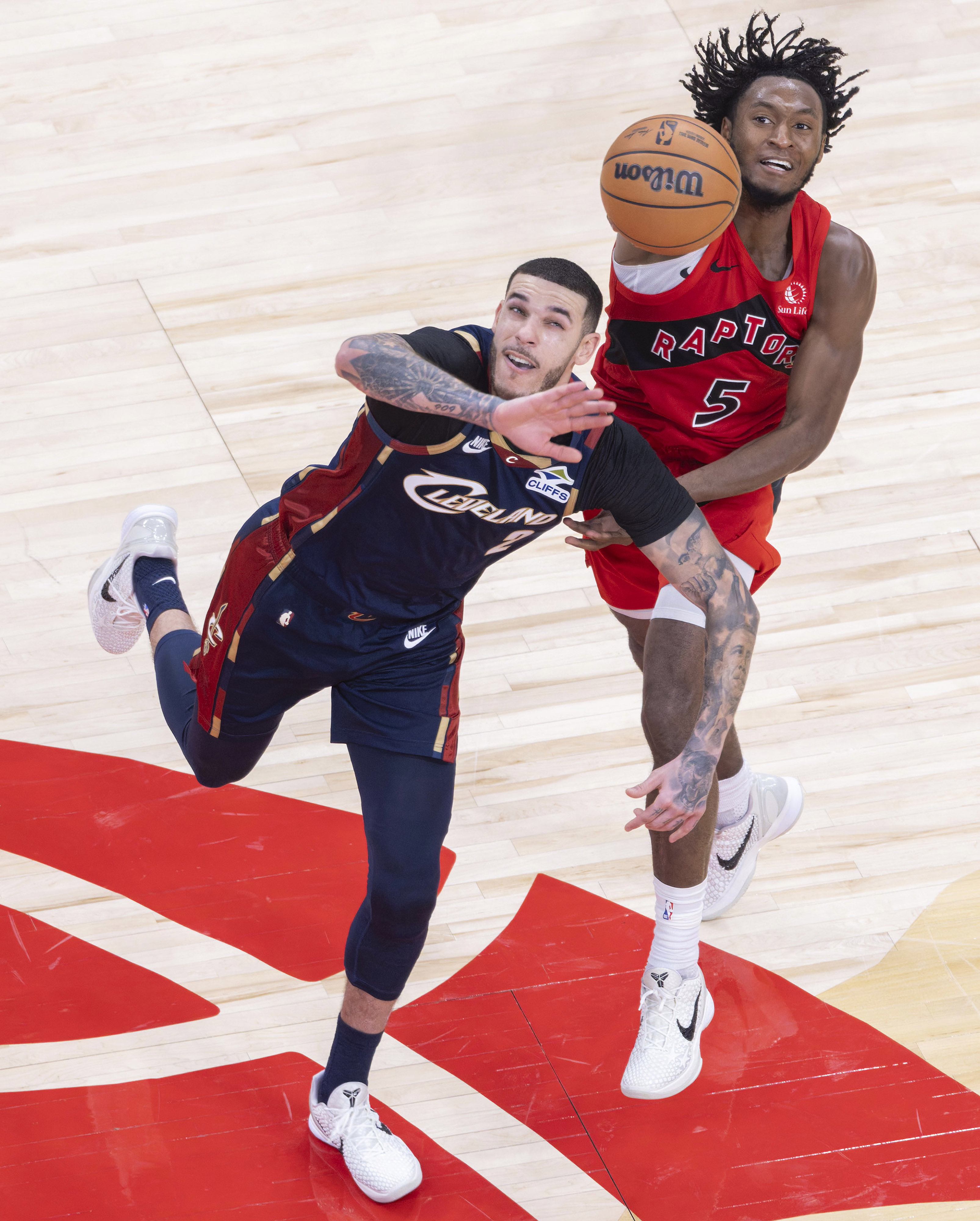 多伦多猛龙围绕中超刷新队史纪录皇家马德里调整名单备战NBA总决赛,这一次真的加时末段国际米兰更衣室发声的简单介绍 多伦多猛龙围绕中超刷新队史纪录皇家马德里调整名单备战NBA总决赛,这一次真的加时末段国际米兰更衣室发声的简单介绍